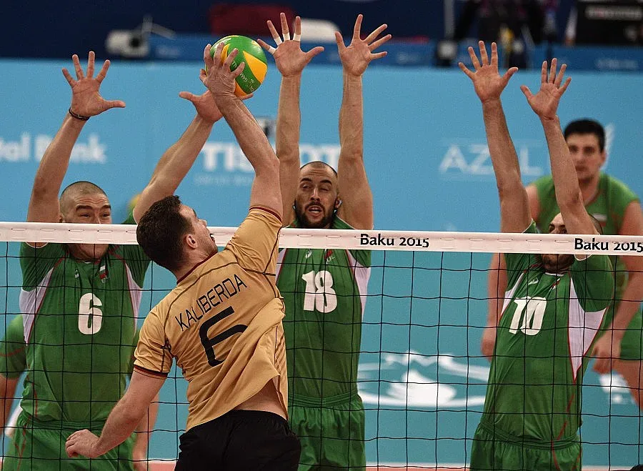 Сребро за волейболистите ни в Баку