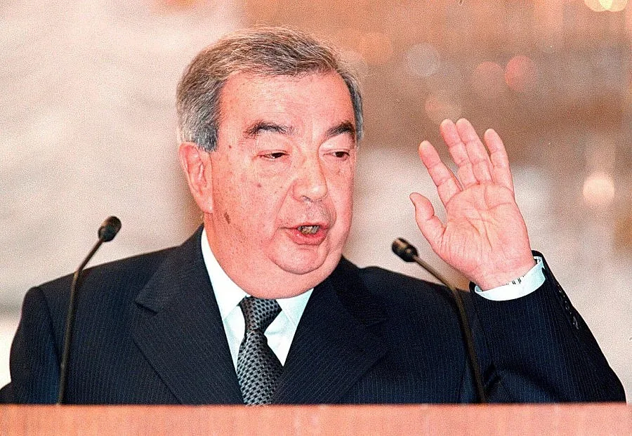 Почина Евгений Примаков