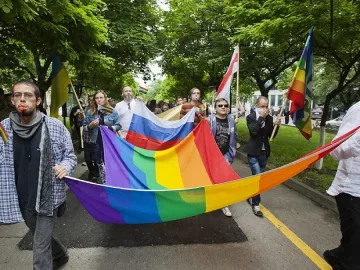 Светият синод: Не бъркайте свободата с гей парада