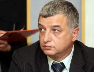 Наркотикът Фейсбук и  как да опазим децата 