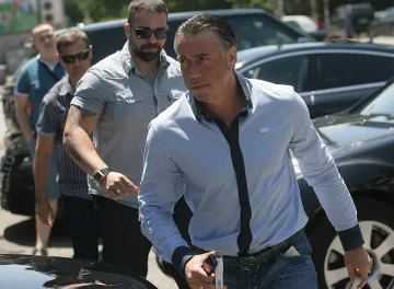 "Левски" има бюджет за 3 години, чака четвърти акционер