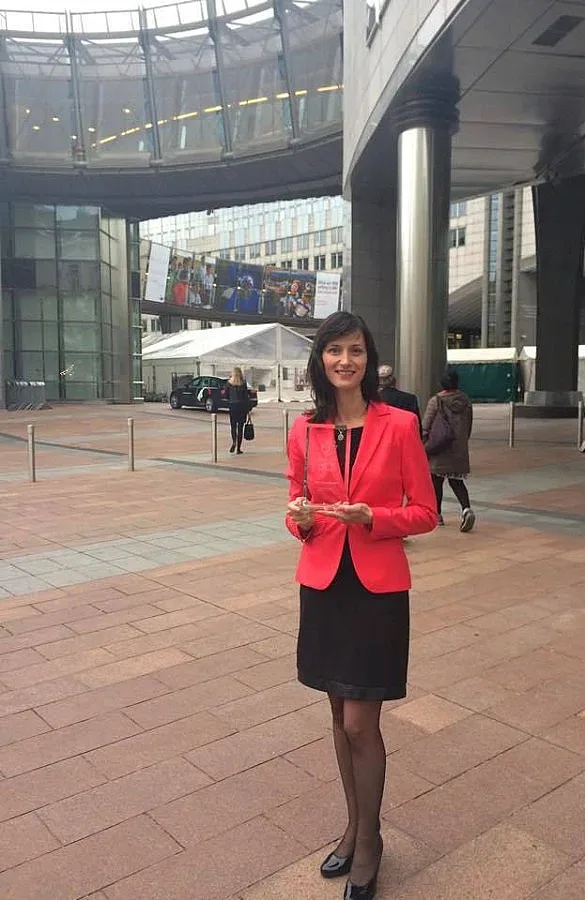 Мария Габриел с награда за социална кауза