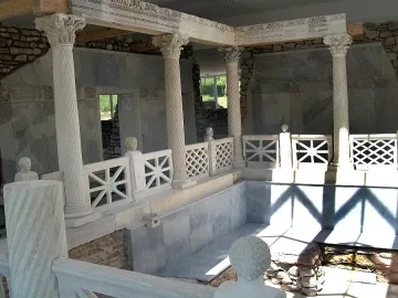 Севт III отпадна от туристически маршрути