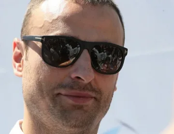 Бербатов става крокодил за 3 млн. евро