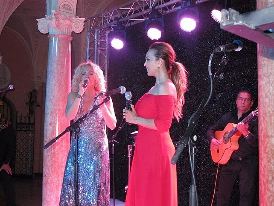 Глория пя с Ищар в Монако