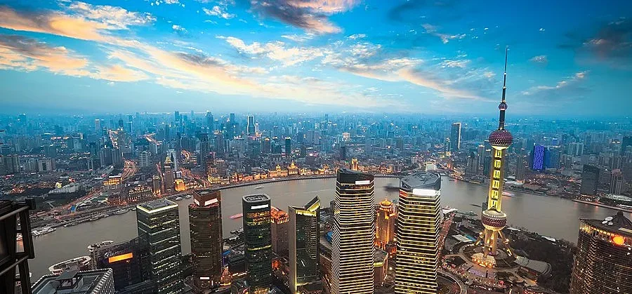 В Шанхай отваря врати най-високата сграда в Китай