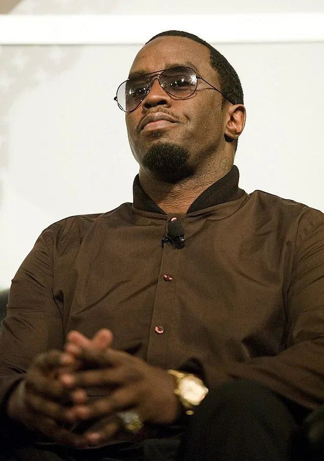 Арестуваха Пъф Деди за нападение с пудовка