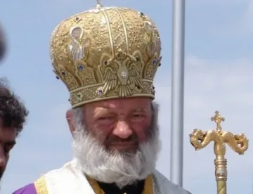 Година лечение за Галактион