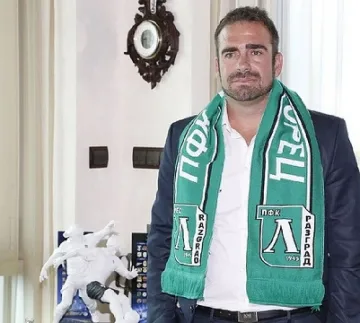 "Лудогорец" почва с молдовски "орли"