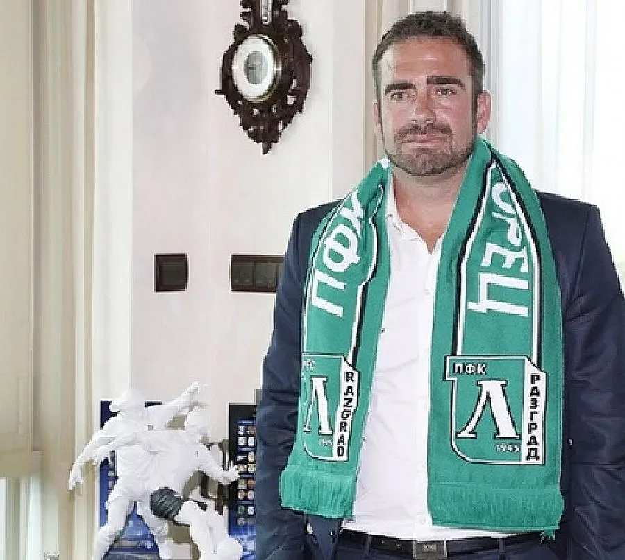 "Лудогорец" почва с молдовски "орли"