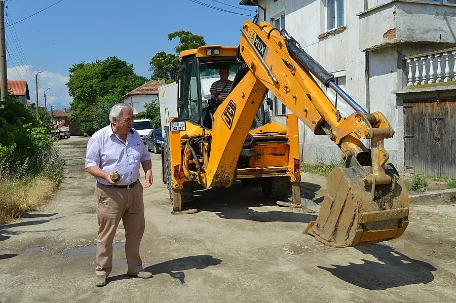 Асфалтират за 200 000 лв. улици в две села край Сандански