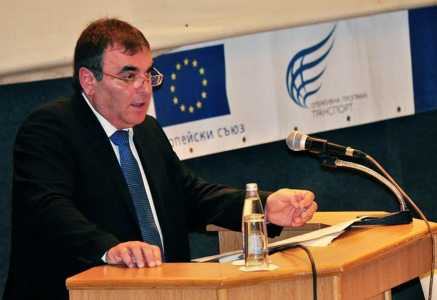 Издигат кандидатурата на Данаил Папазов за кмет на Варна