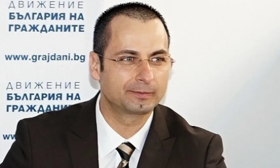 Съветник на Ангелкова срещу Николов в Бургас (ОБЗОР)