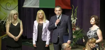 Рапсодия Вардар вдигна на крак фестивалната публика край морето