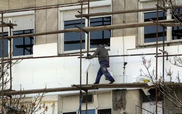 Теглят кредити за ремонт на дома