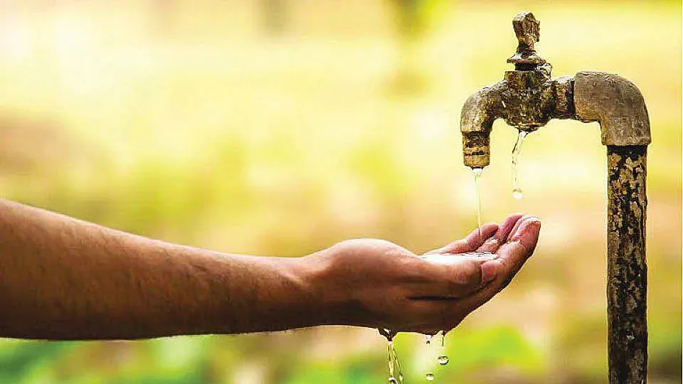 Водата на режим - кална, ама златна