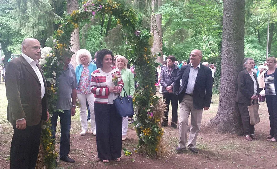 Министърът на земеделието откри Еньовденския събор