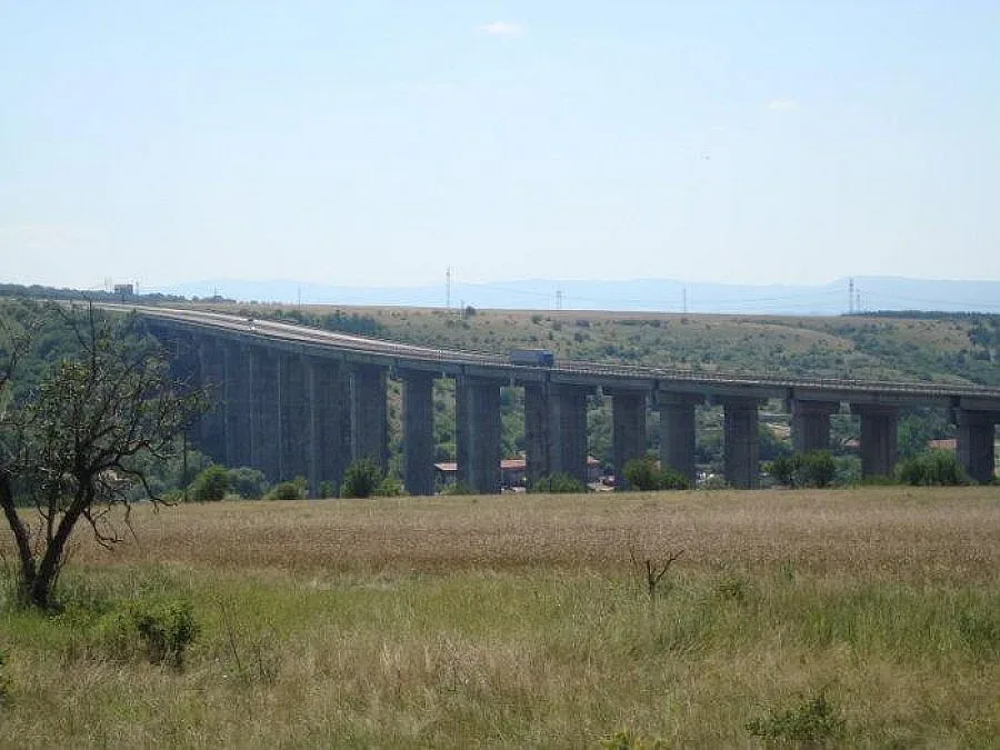 Пускат 2 ленти на магистрала "Хемус" в посока София