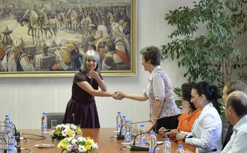 Попова награди Хора на софийските момчета