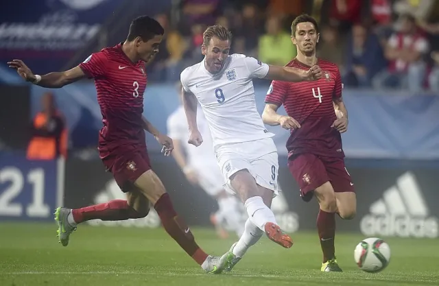 Хари Кейн играе футбола на живота си