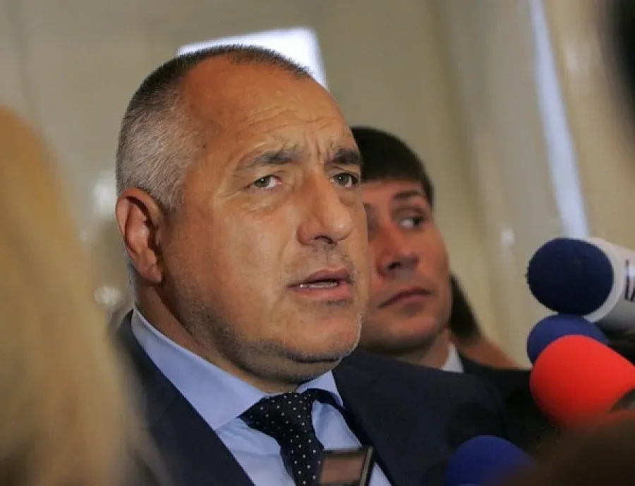 Борисов дарява пари за клуб на морските вълци