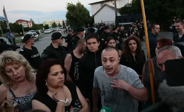 В "Орландовци": Палят "черджето" за 20 лв. надница