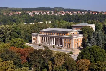 Перник спасява проект с нов заем от държавата