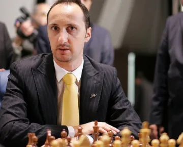 Топалов победи световния шампион