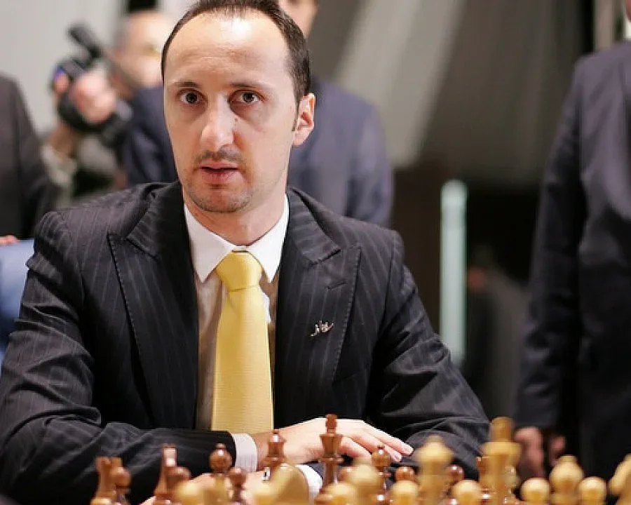 Топалов победи световния шампион