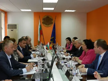 Обсъдиха комуникационните мрежи на Румъния, България и Сърбия