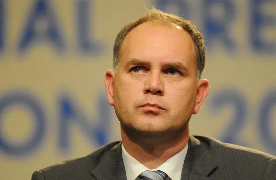 За БГ СИРИЗА са нужни революционери, а не пенсионери