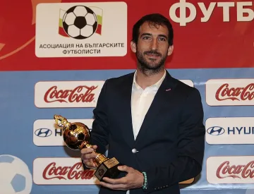 Аниете скъса с "Левски" 