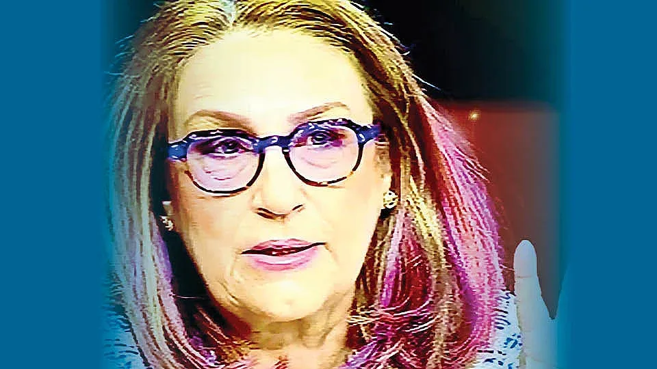 Татяна Буруджиева: Институциите се разпадат пред очите ни