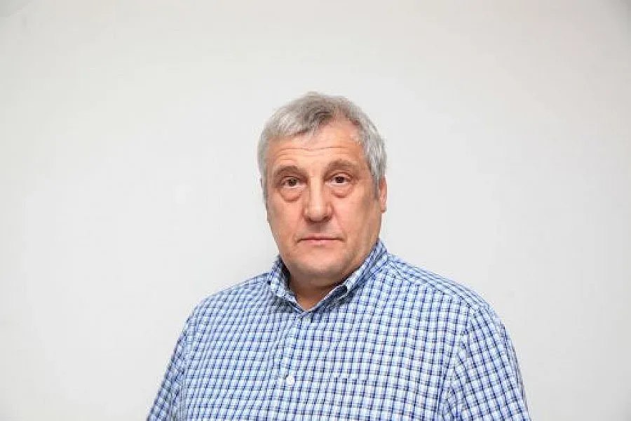 Министър Ненчев уволни шефа на кабинета си