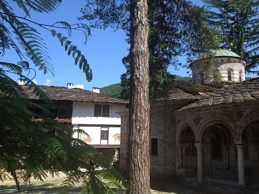 Покорител на върхове издъхна след падане от 2-ия етаж  (ОБЗОР)