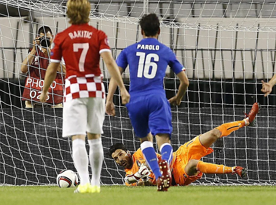 Свастика може да затвори вратите на Хърватия - България