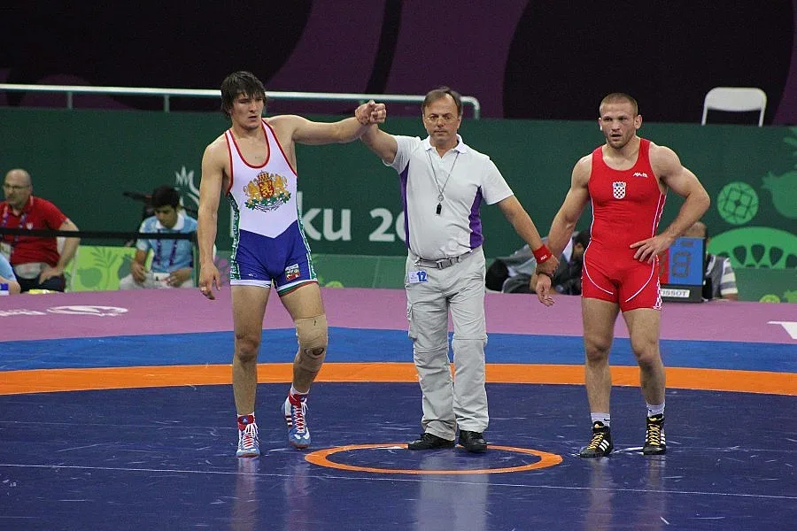 Борците ни вече с 2 победи в Баку