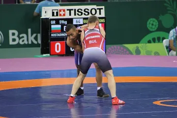 Борбата започна със загуба в Баку