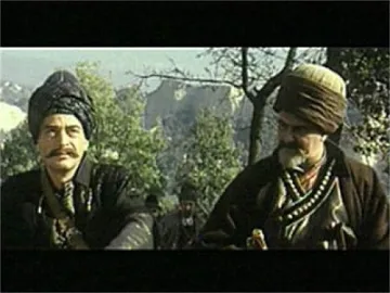 Йоско ходи като змия, докато се готви за "Време разделно"