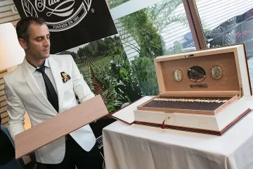 Уникални пури представиха на първия Big Smoke у нас