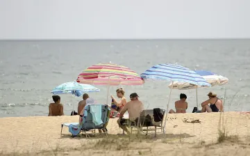 Чака ни хубаво лято без потопи