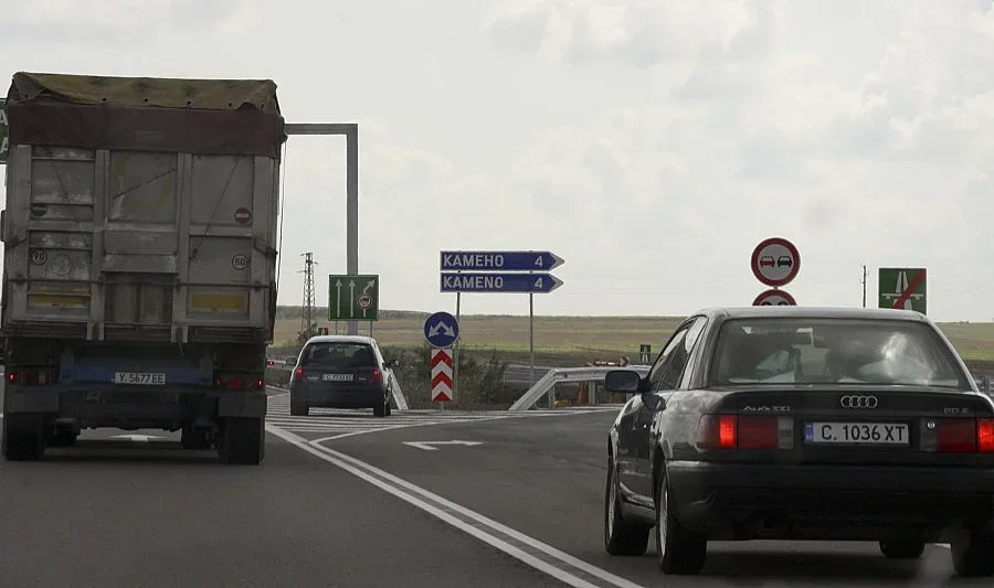 Пускат дясното платно на АМ "Тракия"