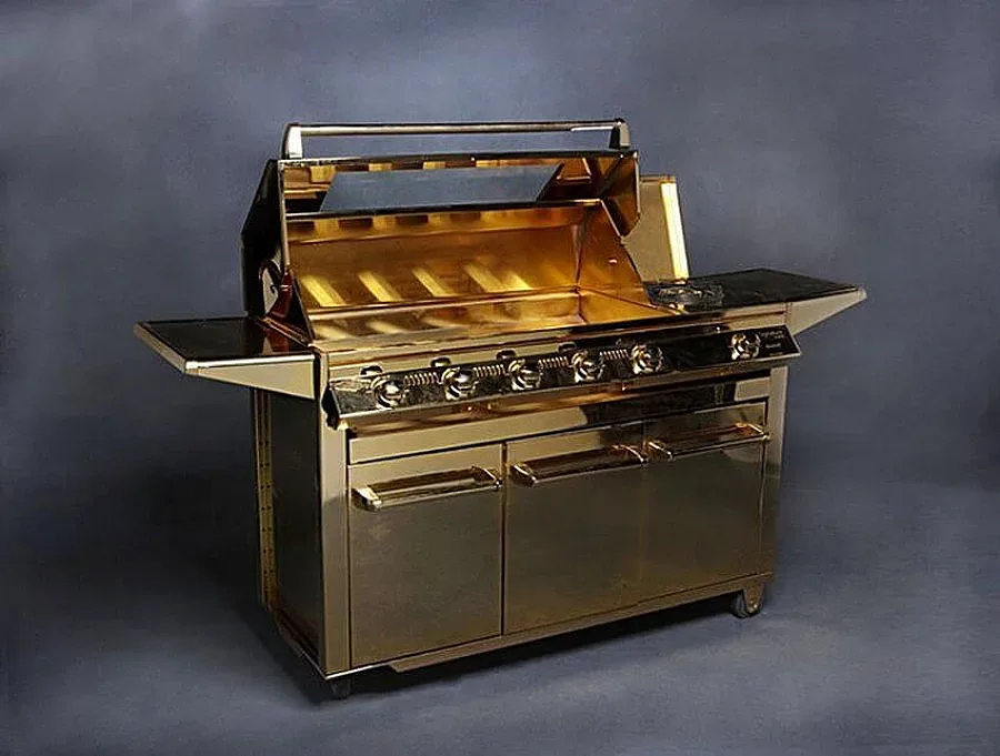 Барбекю от злато за $164 000