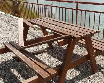 Глоби за люпене на семки в зелени площи