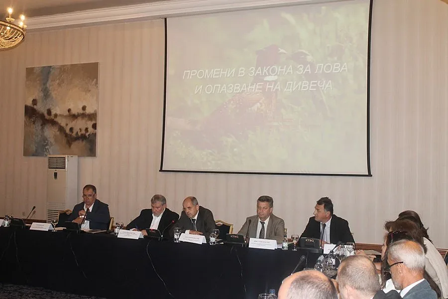 Ловът приключва на Нова година