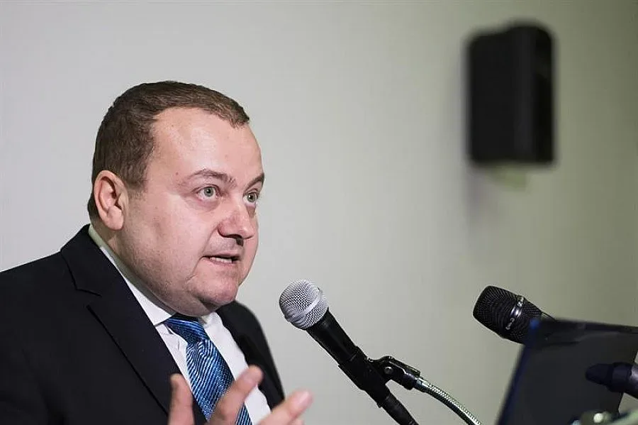 Спасиха дете, родено с множество увреждания