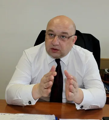 Кралев: Новият закон за спорта ще помогне за проблема с базите
