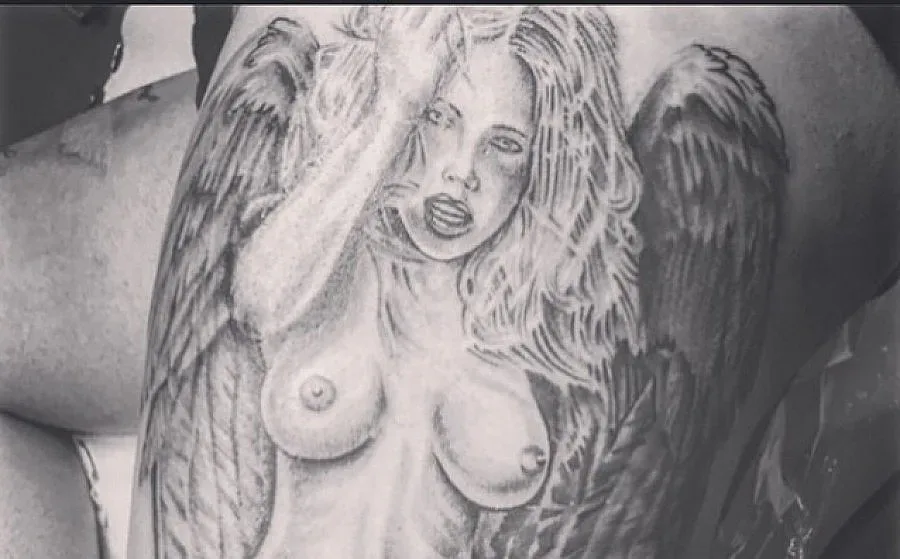 Ники Михайлов се похвали с "Моят нов ангел"