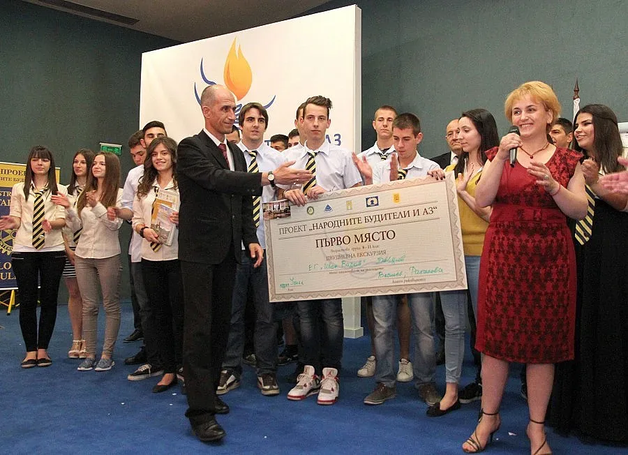 Руската гимназия спечели битката на будителите