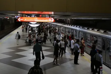 Още 4 дни пътуваме безплатно в метрото